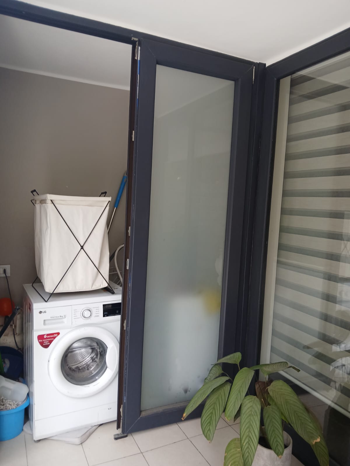 Arriendo departamento en primer piso, calle Holanda, Ñuñoa