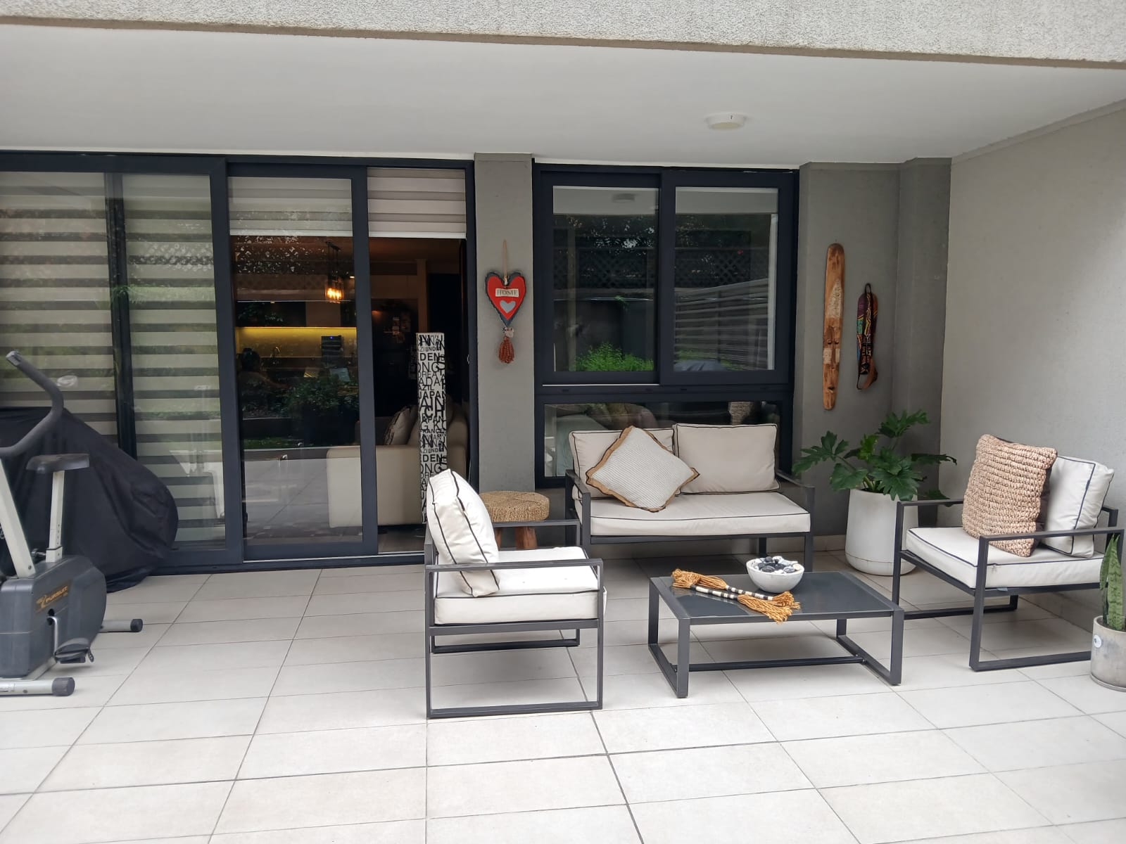 Arriendo departamento en primer piso, calle Holanda, Ñuñoa
