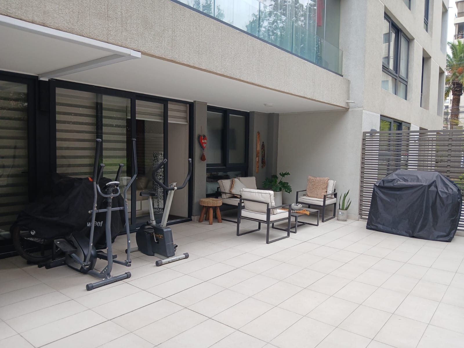 Arriendo departamento en primer piso, calle Holanda, Ñuñoa